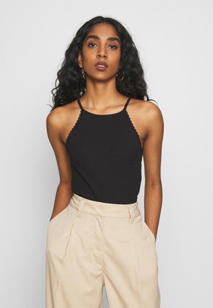 Top - black