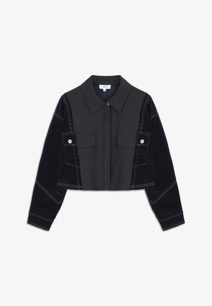 Cropped denim jacket featuring dark blue fabric, a point collar, two front pockets, and contrasting stitching details.