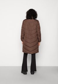 JDY Vinterfrakke - brown