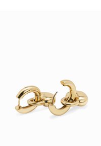 Zelta ķēdes auskari ar pulētu apdari, ar savstarpēji savienotiem izliektiem posmiem, cilindriskām formām un drošu aizdari.