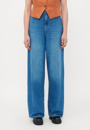 ONLPAULINA WIDE - Wide Leg - medium blue denim