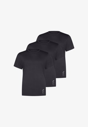 Musta puuvillainen T-paita, pyöreä pääntie, lyhyet hihat, kolmen pakkauksessa, jossa jokaisessa paidassa on pieni logoyksityiskohta vasemmassa alakulmassa.