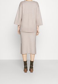 Lindex Svetr - beige