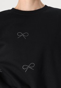ONLY ONLBERIT L/S O-NECK - Mikina - black