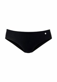 Parte inferior de bikini negra hecha de tejido suave, con un corte moderado y una banda delgada en la cintura, y un pequeño acento metálico en el costado.