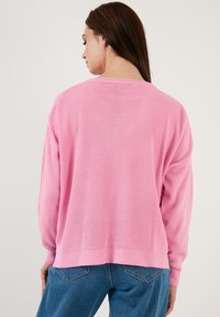 LELA Strickpullover - pink