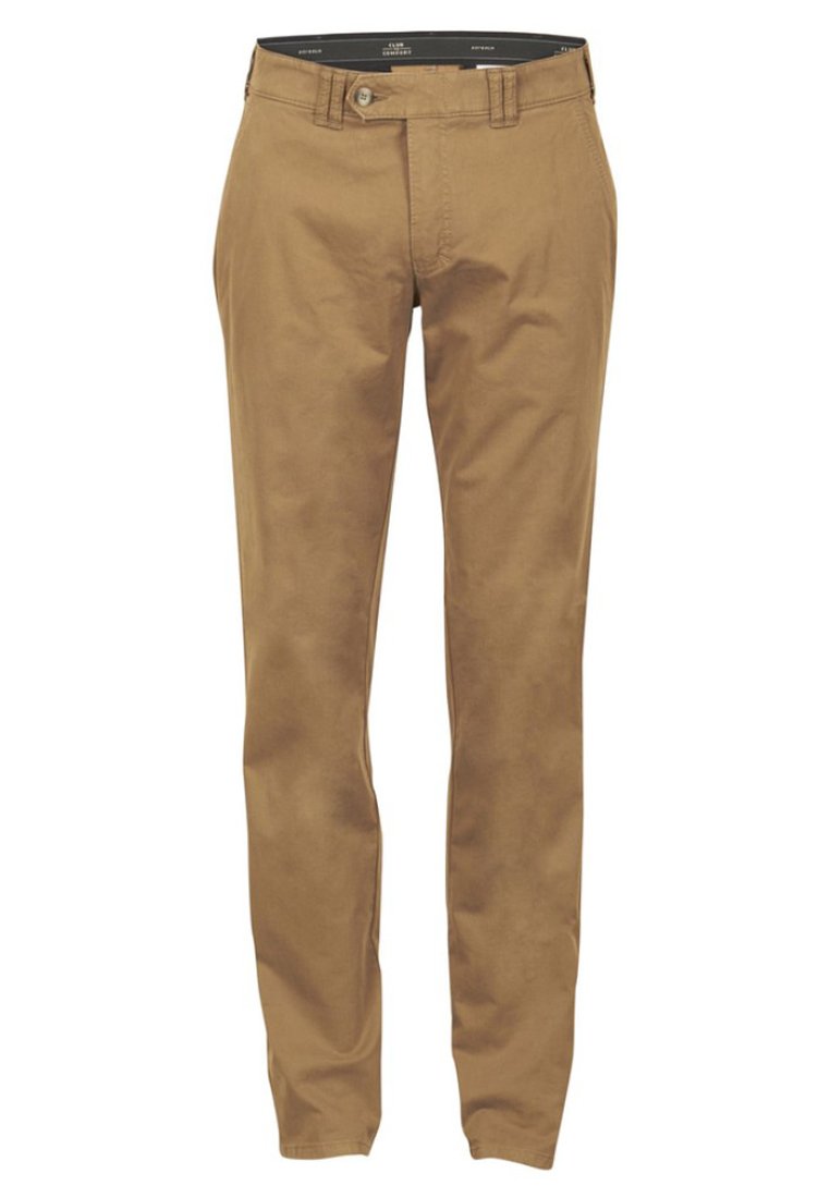 Khaki chinos met een slim fit, gemaakt van soepel katoen, met een rits, knoopsluiting en twee zijzakken.