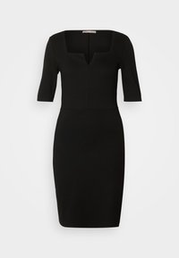 Robe noire ajustée en tissu extensible, avec un décolleté carré, des manches courtes et un design de jupe crayon. Sans motifs ni embellissements.