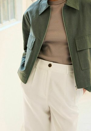 Next Lehká bunda - green