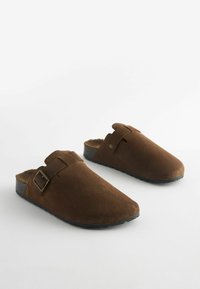 Next BORG LINED CLOSED TOE REGULAR FIT - Tagant lahtised kingad - brown