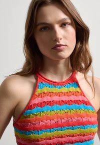 Stefanel Top - sky blue red