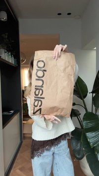 Guess Pantaloni sportivi - creme