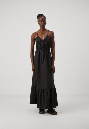 YAS Tall YASSASCHA ANKLE STRAP DRESS - Maxikjole - black