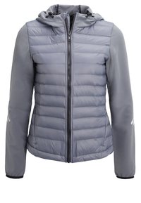 Harmaa toppatakki, jossa tikattu kuosi ja huppu. Edessä vetoketju, sileät hihat ja logokoristeet hihojen resoreissa.