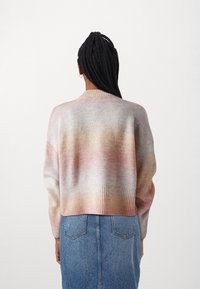 Noisy May Neule - multi-coloured