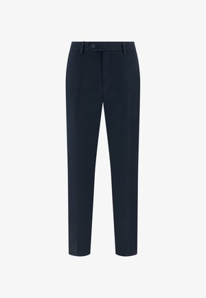 Tmavě modré kalhoty na míru s poutky na pásek, zapínáním na knoflík vpředu a rovnými nohavicemi.