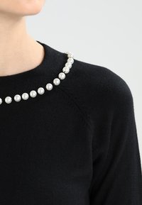 mint&berry Sweter