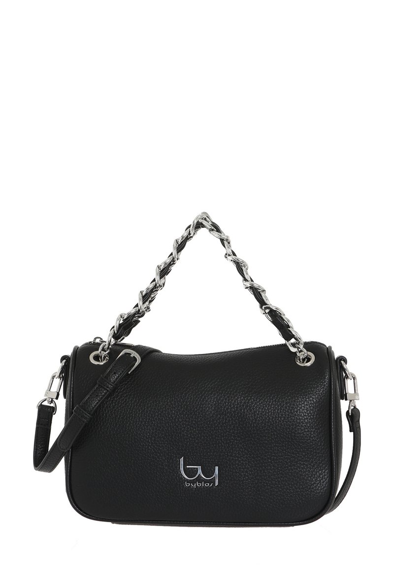 Borsa a spalla in pelle nera con finitura testurizzata, caratterizzata da una tracolla in metallo argento e dettagli logo sul davanti. Include una tracolla regolabile.
