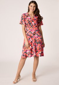 QUIOSQUE Freizeitkleid - multi coloured