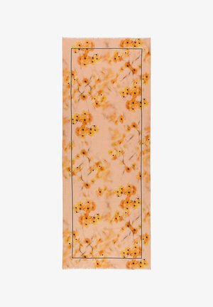 Jasnoróżowy prostokątny szalik z małymi pomarańczowymi i żółtymi bukietami kwiatów rozmieszczonymi, cienką czarną obwódką blisko krawędzi i frędzlami na końcach.