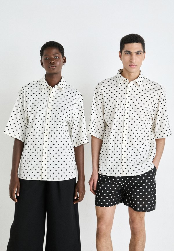 ROCCO SPOT BOXY UNISEX - Hemdbluse - ivory