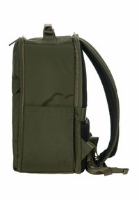 Zaino in nylon verde di forma rettangolare, con scomparti con zip, spallacci in rete e una tasca frontale. Presenta una maniglia sulla parte superiore per il trasporto.