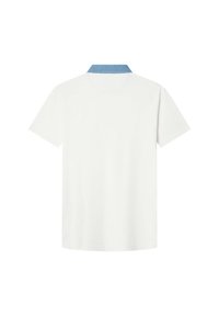 Weißes Polo-Shirt mit kurzen Ärmeln und einem kragen aus blauer Jeans. Glattes Material mit entspanntem Schnitt, keine sichtbaren Muster oder Akzente.