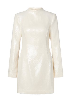Krátký rukáv, krémové šaty z flitrované látky s vysokým výstřihem a strukturovaným vzhledem s jemnými vertikálními švy.
