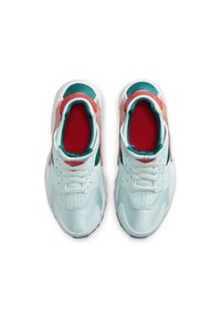 huarache bleu clair