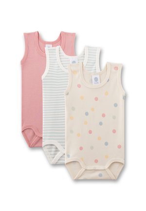 Drei ärmellose Baby-Strampler in einer Reihe: einfarbig pink, weiß mit dünnen blauen Streifen und cremefarben mit mehrfarbigen Punkten.