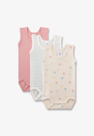 Drei ärmellose Baby-Strampler in einer Reihe: einfarbig pink, weiß mit dünnen blauen Streifen und cremefarben mit mehrfarbigen Punkten.