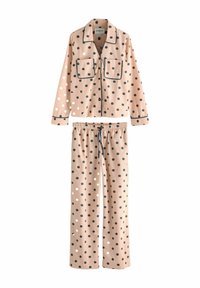 Conjunto de pijama de lunares en suave tela melocotón. Cuenta con una camiseta de botón de manga larga con dos bolsillos en el pecho y pantalones con cintura elástica.