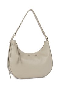 Borsa a tracolla in pelle grigio chiaro con forma curva, chiusura a zip e una singola tracolla regolabile. Presenta una texture liscia e dettagli in metallo dorato.