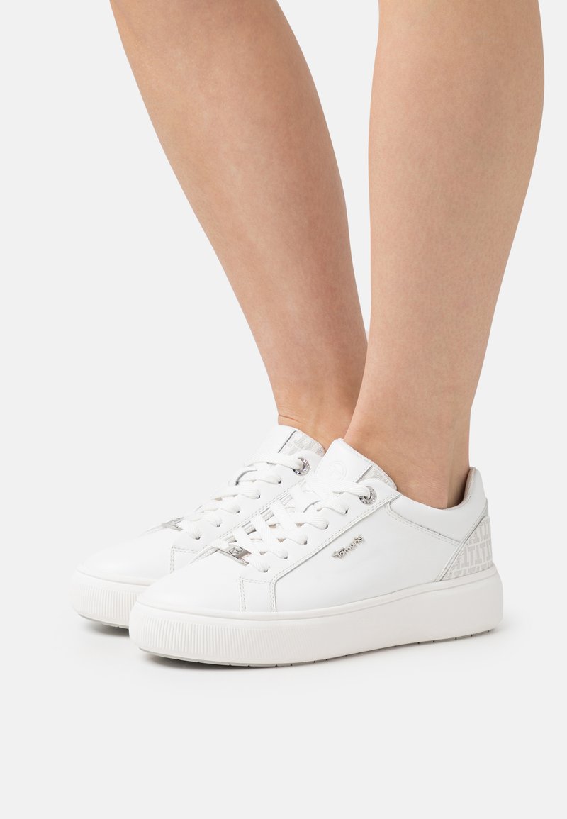 Tamaris - Sneakers laag - white, Vergroten