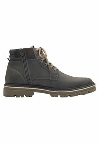Bottes en cuir gris à la cheville avec une pointe ronde, lacets marron clair, zip latéral et semelle en caoutchouc robuste. Présente un accent texturé sur le col.