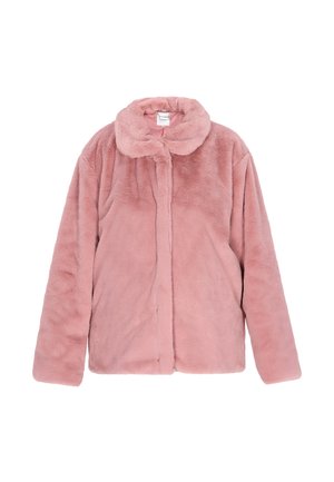 Růžová umělá kožešinová bunda s měkkou texturou, zaobleným límcem a dlouhými rukávy; přední zapínání bez viditelných kovových částí.