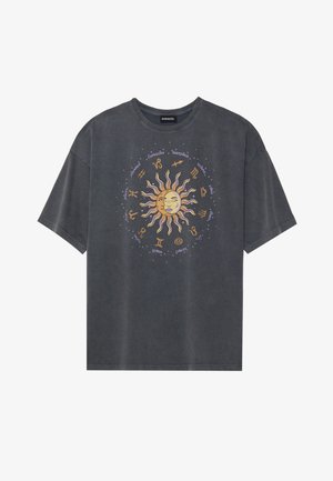 Gray cotton T-shirt featuring a sun graphic at the center with zodiac signs around it. Short sleeves, relaxed fit, and crew neckline.