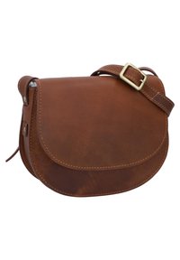 Borsa a tracolla in pelle marrone con patta arrotondata, tracolla regolabile e dettagli di cuciture. Presenta una fibbia in metallo e una texture liscia.