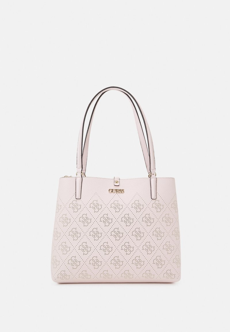 Sac à main Guess rose clair avec doubles bretelles et motif losanges perforés avec détails floraux à l'avant.