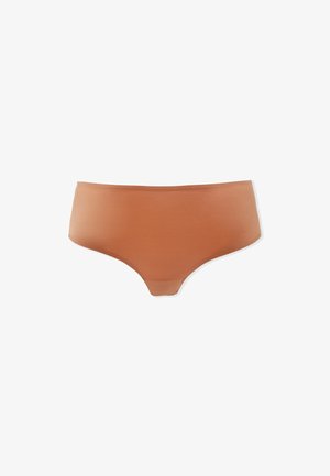Culotte hipster en coton marron, avec une finition lisse, une couverture modérée et sans coutures visibles. Design simple et texture douce.