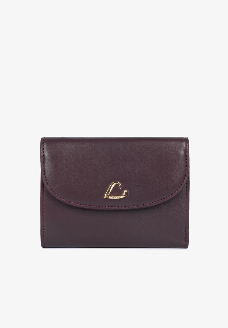 Portefeuille en cuir violet foncé avec un rabat arrondi et une petite fermeture métallique dorée en forme de cœur au centre avant.