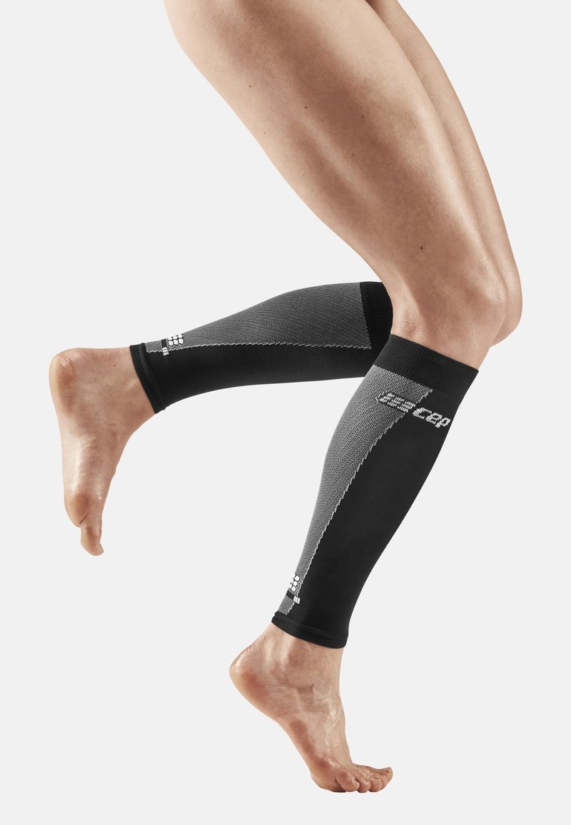 CEP ULTRALIGHT CALF SLEEVES WOMEN - MADE IN GERMANY - Leg sleeves - black grey