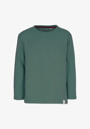 Langærmet bomuldsskjorte i dæmpet grøn med rund halsudskæring og en subtil labeldetalje nederst til venstre. Glat tekstur og klassisk pasform.