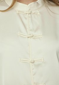 VILA MIT LANGEN ÄRMELN HIGH NECK - Blouse - birch