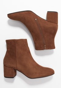 Högl Kotníkové boty - cognac