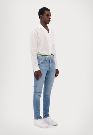 COOPER TAPERED - Jeans Tapered Fit - canal