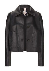 Schwarze Lederjacke mit Kragen, Frontknöpfen und zwei großen Seitentaschen. Glatte Textur und taillierte Form.