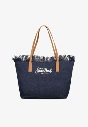 Borsa tote in denim blu scuro con manici in pelle color cuoio, bordo superiore sfrangiato e logo bianco "Mc2 Saint Barth" sul fronte.