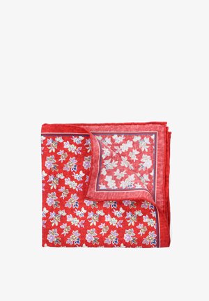 Czerwona chustka w kwiaty z mieszanką dużych i małych kwiatów, otoczona kontrastowym niebiesko-białym wzorem. Wykonana z lekkiej tkaniny.