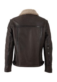 Bruine leren jas met een schapenvacht kraag, met een zachte textuur, verticale naden en verstelbare gespDetails in de taille.